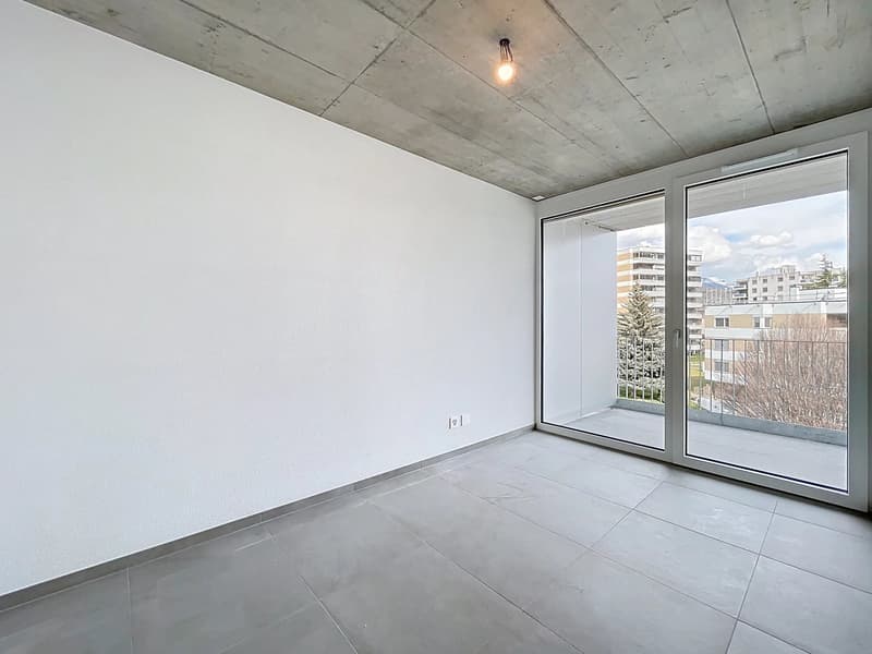 Attique lumineux avec vaste balcon (7)
