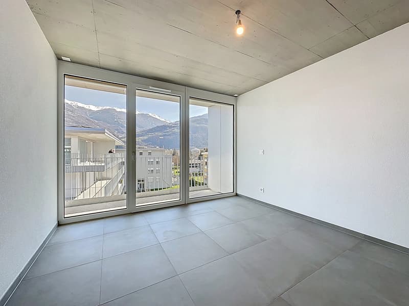 Attique lumineux avec vaste balcon (7)