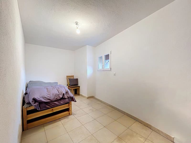 Belle maison contiguë (8)
