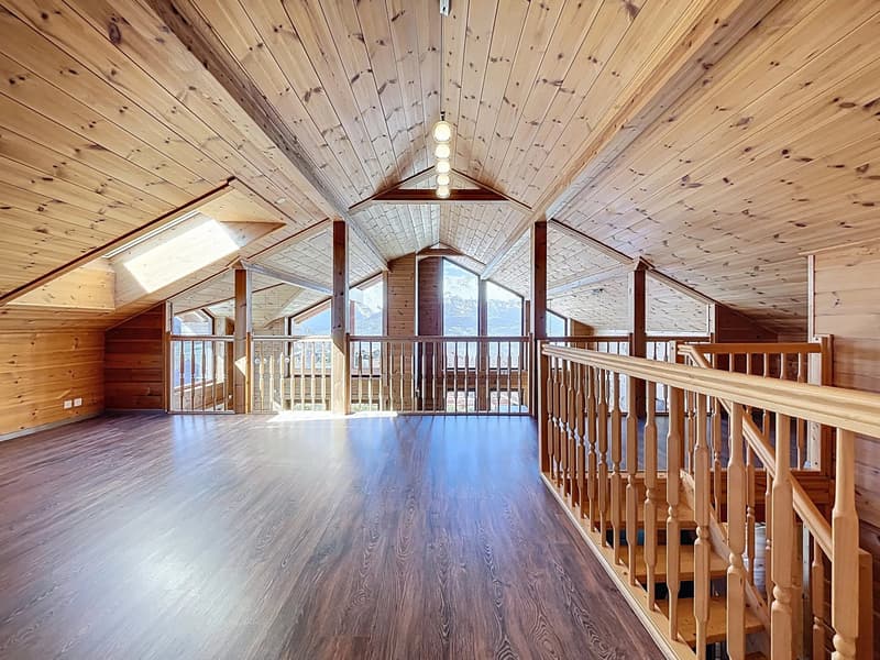 Chalet contemporain avec vue imprenable sur les Alpes (9)