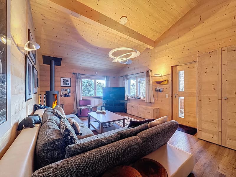 Exclusivité - Chalet rénové au coeur des Portes du Soleil (2)