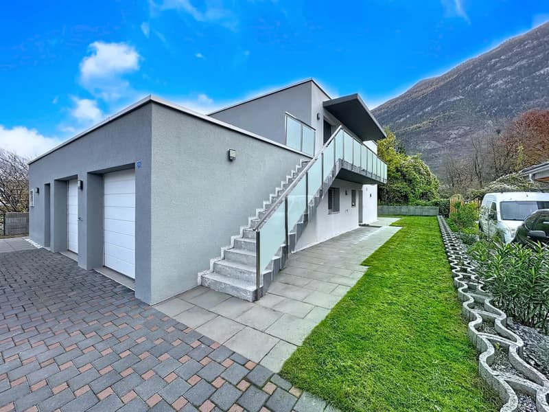 Villa moderne à double potentiel (9)