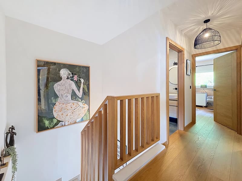 Villa contemporaine entre élégance, confort et nature (9)