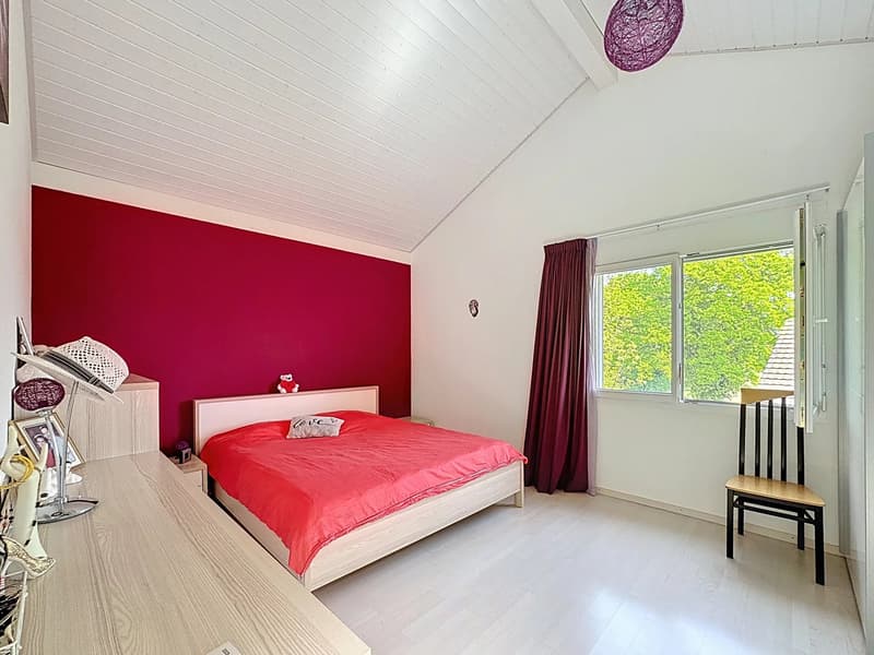 Maison familiale avec un studio indépendant ! (3)