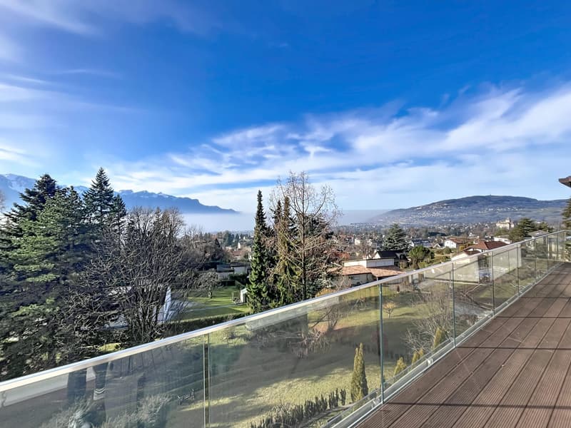 Villa d'exception avec vue sur le lac Léman (4)