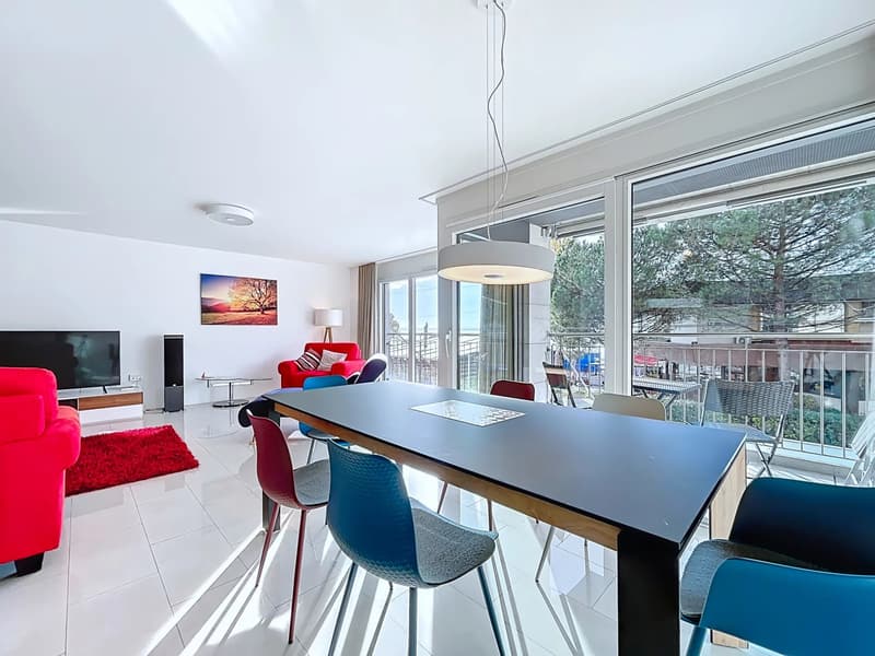 Spacieux 4.5 pièces dans résidence moderne avec balcon et terrasse (2)