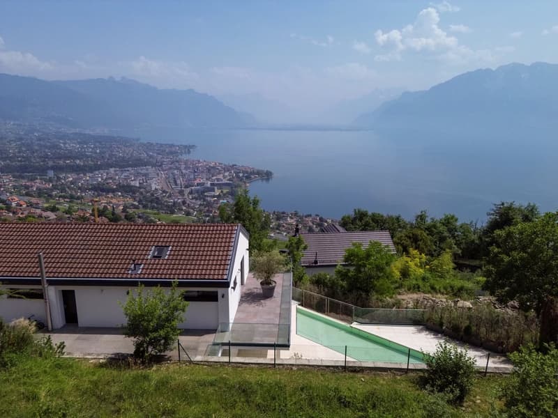 Villa d'exception de 6,5 pièces dans un cadre résidentiel privilégié ! (10)