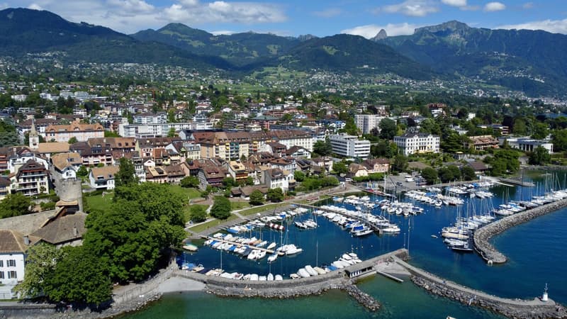 Vue lac, port et château - Charmant 3.5 pièces au coeur de La Tour-de-Peilz ! (11)