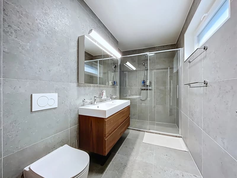 Appartement de 4.5 pièces au centre de Montreux (8)