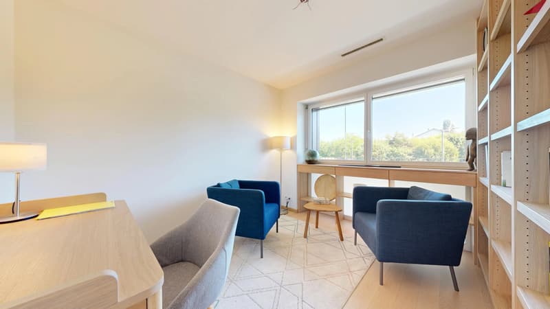 Modern 4-Room Office in Saint-Sulpice, 83.2 m² (11)