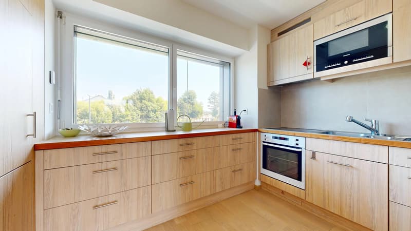 Modern 4-Room Office in Saint-Sulpice, 83.2 m² (13)