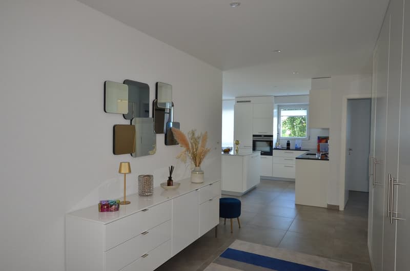 Magnifique appartement 4,5 pièces rez de jardin à Avenches (5)
