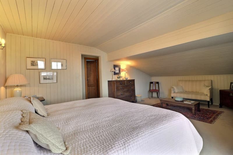 Chalet de 3 étages au Domaine de la résidence avec vue panoramique sur les Alpes. (15)