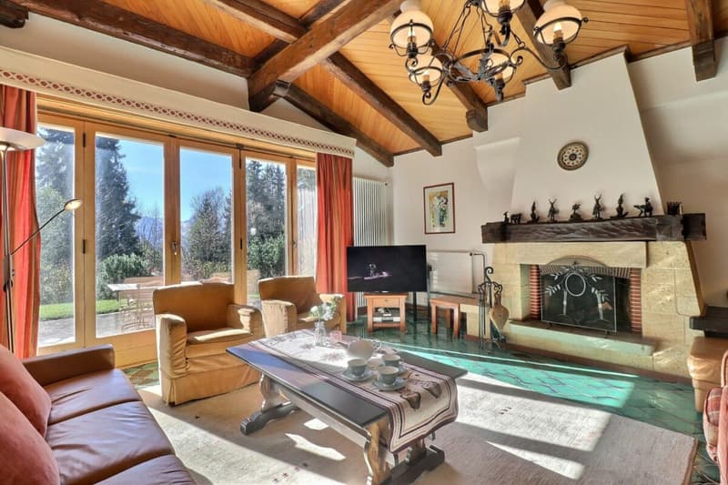 Chalet de 9 pièces, proche du centre (5)