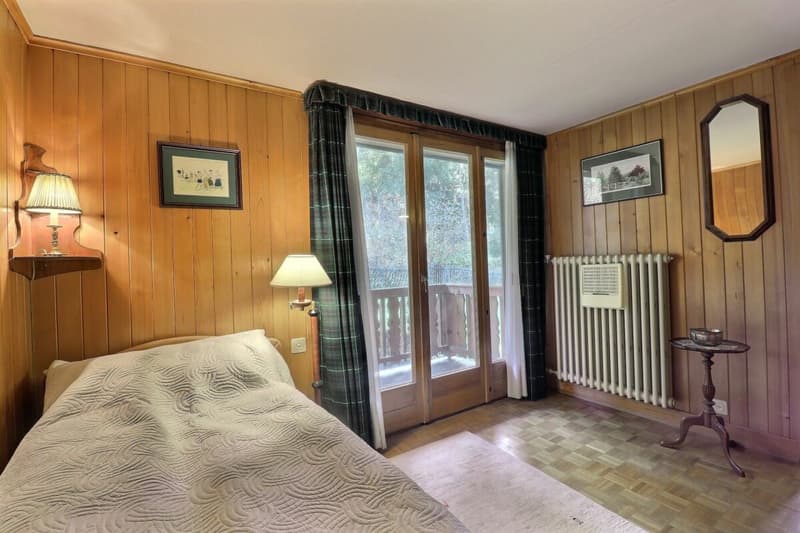 Chalet de 9 pièces, proche du centre (15)