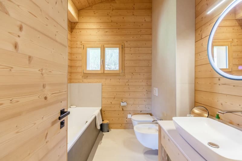 Chalet de 8 pièces avec vue imprenable (20)