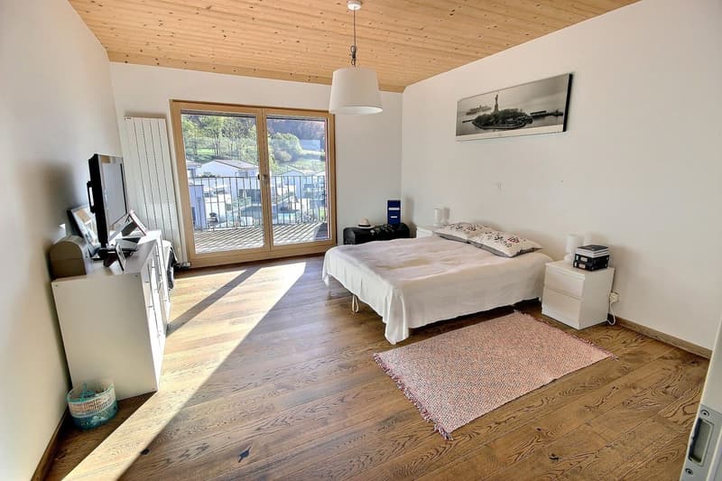 CHAMBRE A L ETAGE