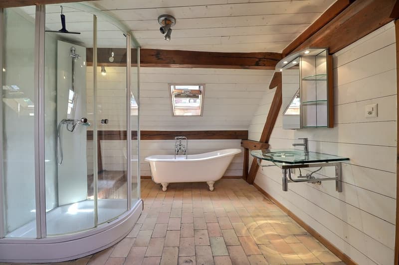 Loft de 95 m2 au centre de Montreux (7)