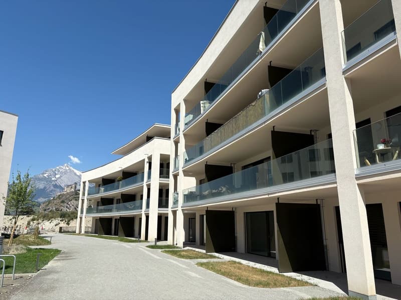 Bureaux avec vitrine au coeur d'un nouveau quartier attractif (7)