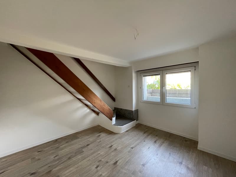 Appartement 2.5 pièces en duplex avec petite terrasse (3)