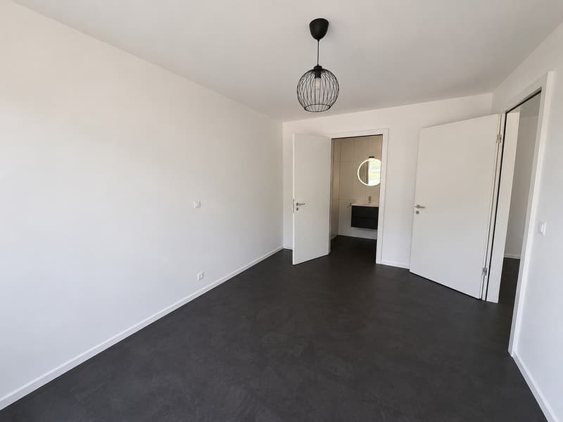 Bureaux / cabinet moderne de 3.5 pièces au 4ème étage (2)