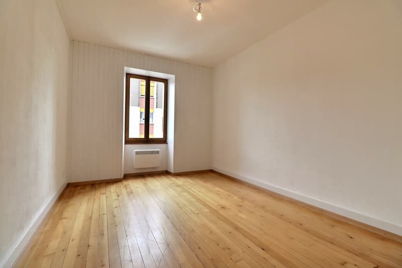 Bel appartement de 3 pièces au centre de Lucens (4)