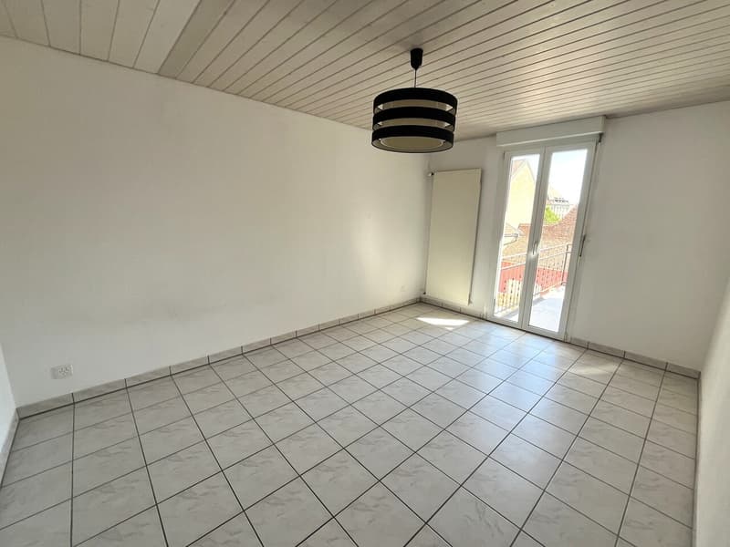 Beau 3.5 pièces en duplex avec terrasses à Payerne (3)