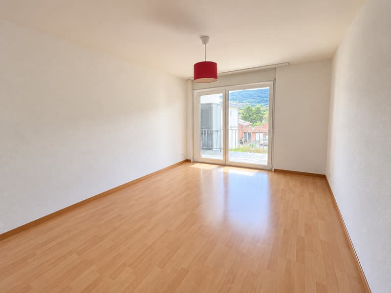 Spacieux appartement de 4.5 pièces avec balcon (3)