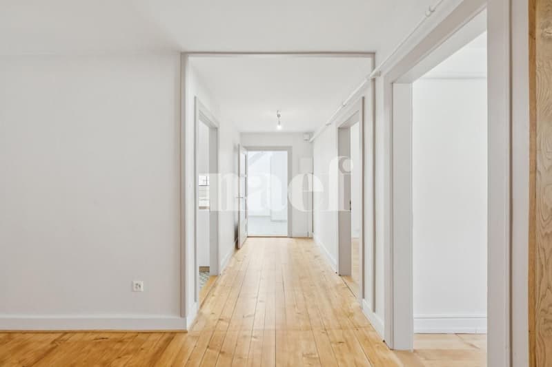 Coup de cur  Appartement atypique 4.5 pièces en duplex à Cornaux (3)