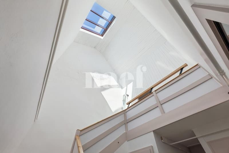 Coup de cur  Appartement atypique 4.5 pièces en duplex à Cornaux (8)