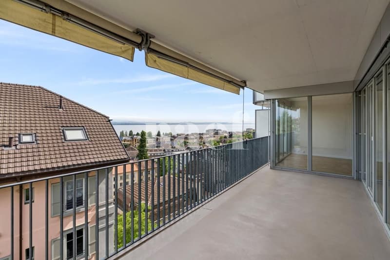 Sublime logement idéalement situé (6)