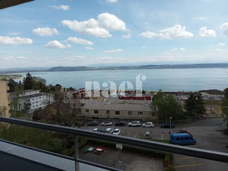 Charmant logement avec vue sur le lac (5)
