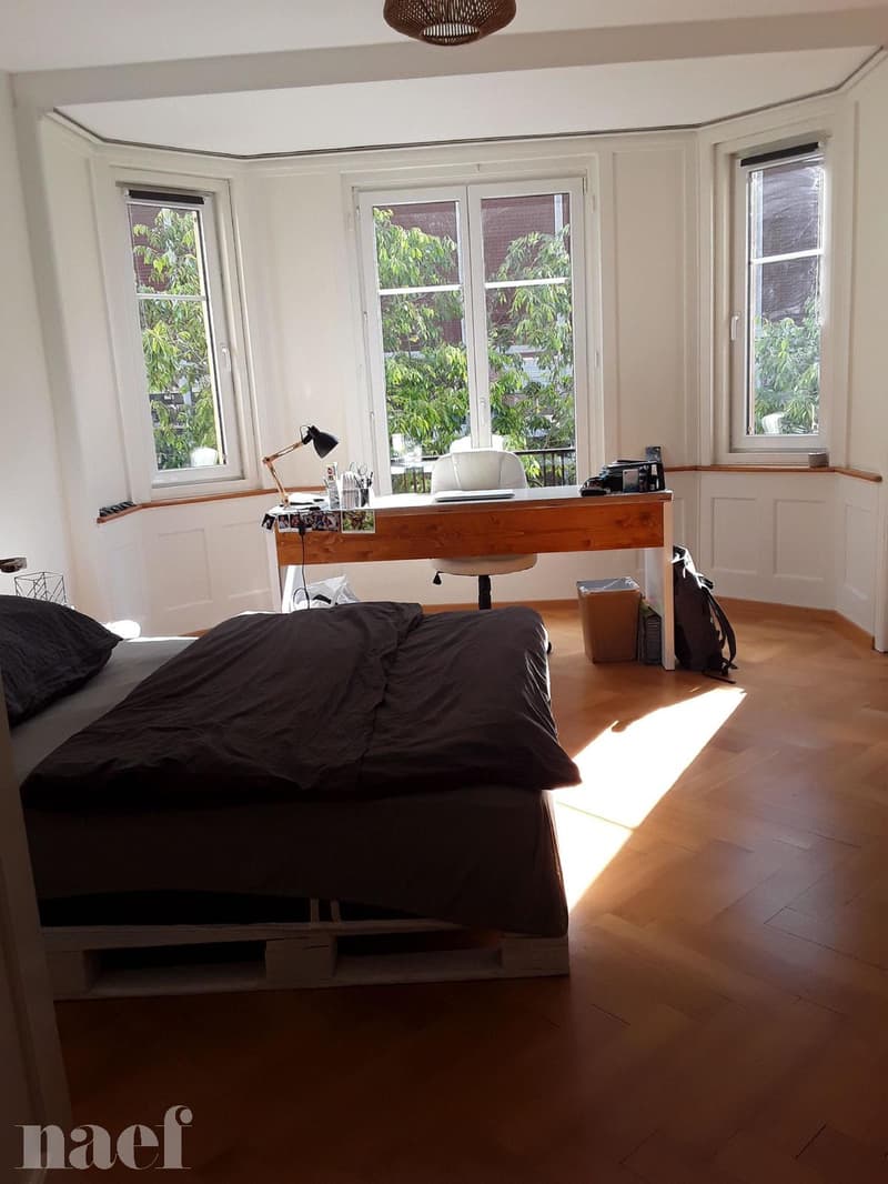 Appartement de 5.5 pièces au 2ème étage avec ascenseur situé à la rue de l'Eglise 6, 2000 Neuchâtel (4)
