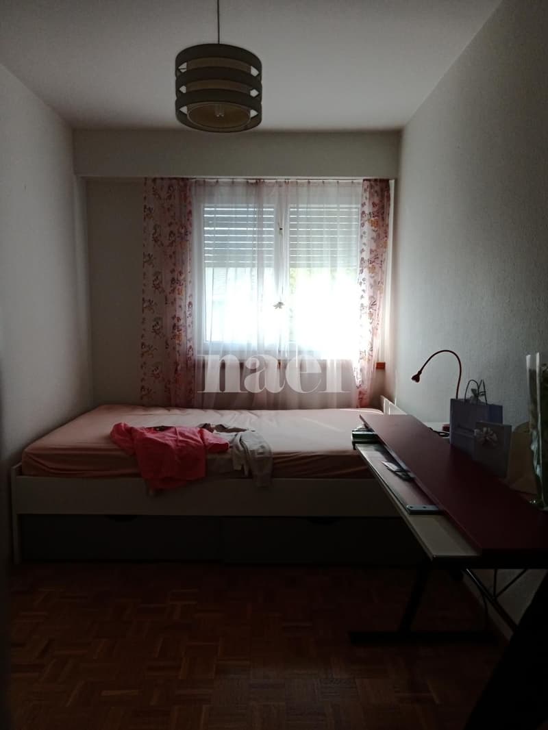 Appartement de 4 pièces au quatrième étage (5)