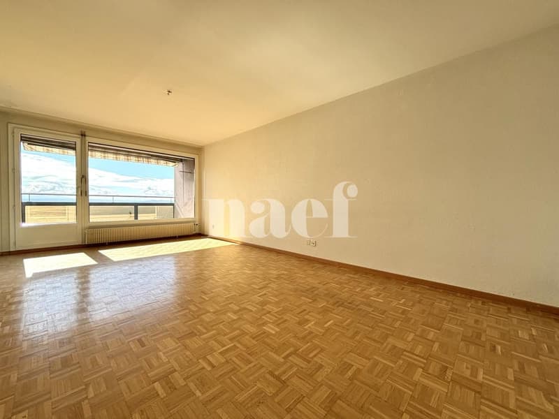 Magnifique appartement de 4 pièces avec vue sur le lac de Neuchâtel (2)