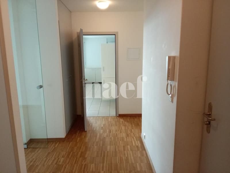 Magnifique appartement situé à deux pas de la gare et à quelques minutes du centre ville. (6)