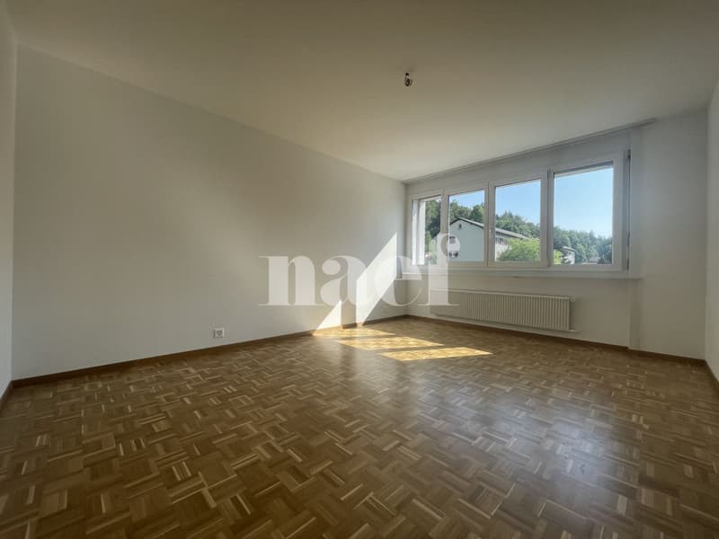 Bel appartement de 4 pièces avec vue dégagée et balcon (5)