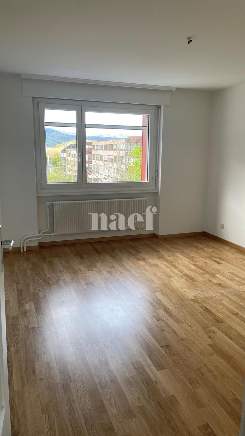 Appartement de 3 pièces au dernier étage (5)