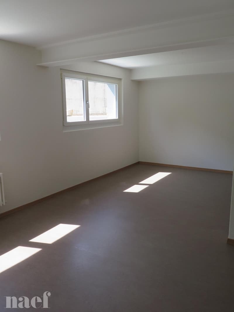 Appartement dans un immeuble protégé pour les personnes à mobilités réduites (3)