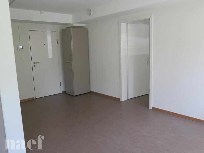 Appartement dans un immeuble protégé pour les personnes à mobilités réduites (4)