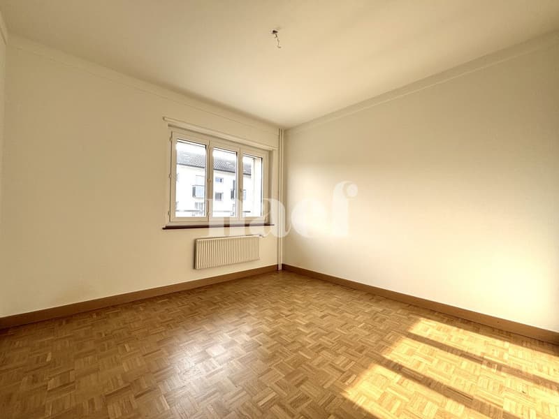 Appartement rénové de 4 pièces avec grand balcon (5)
