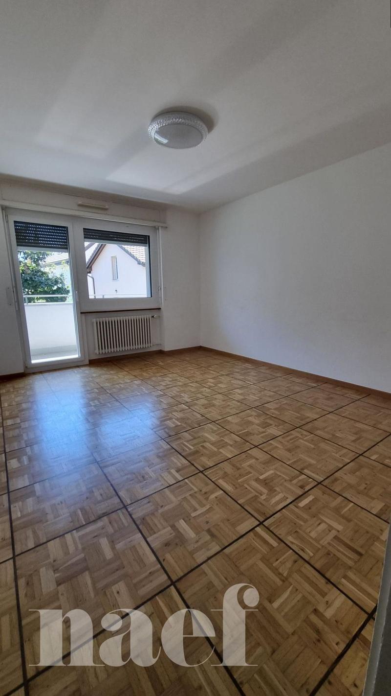 Appartement de 3.5 pièces au rez-de-chausée (4)