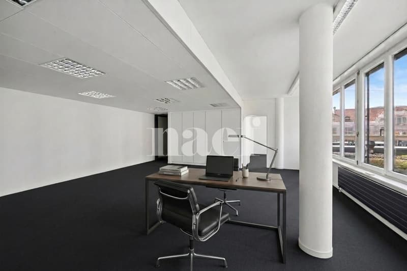 Bureaux lumineux et fonctionnels au cur de Delémont  Proche de la Gare (4)