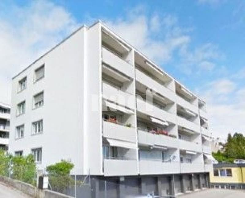 Appartement de 4 pièces au premier étage (1)