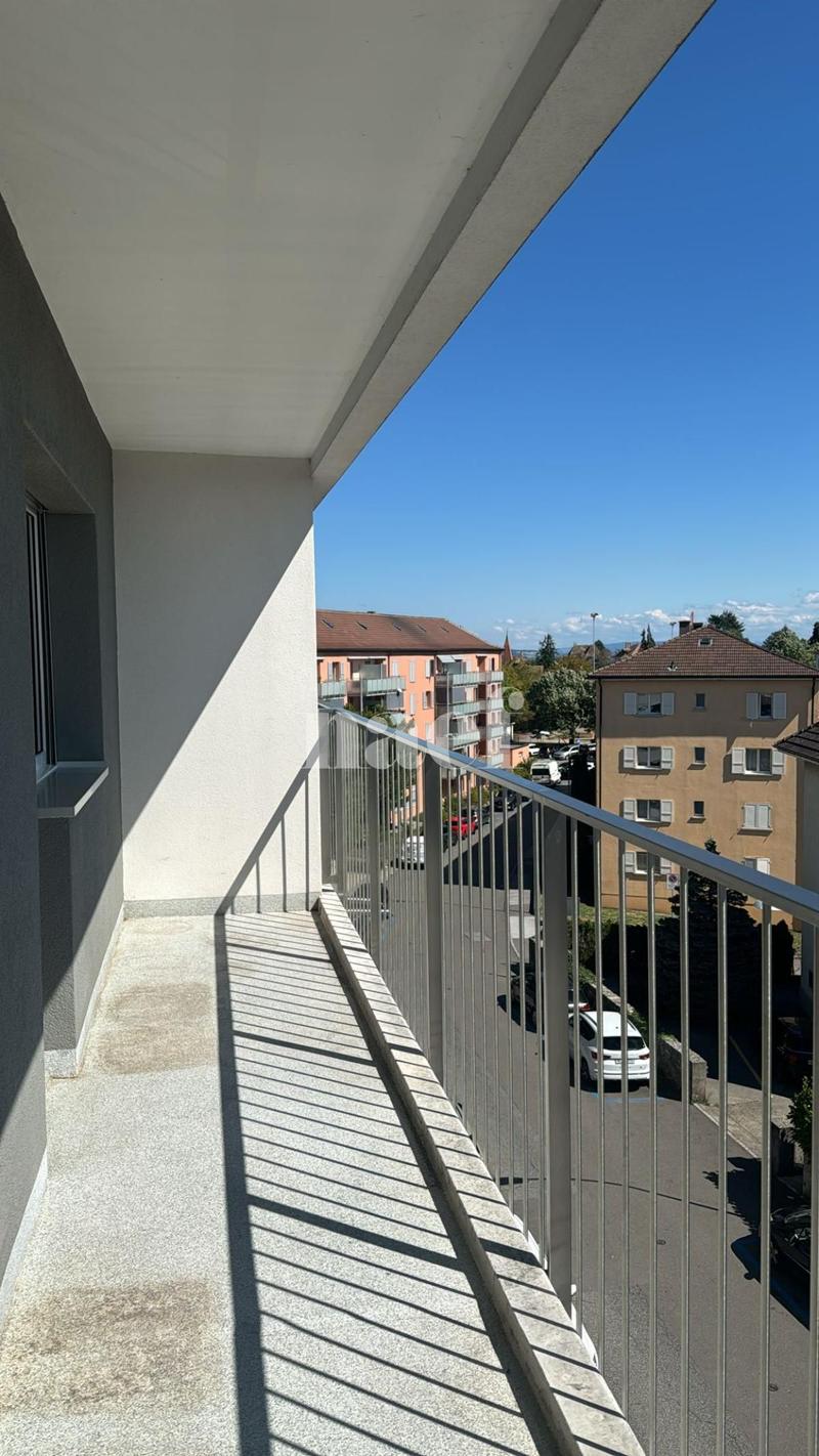 Appartement de 2.5 pièces au 4ème étage (9)