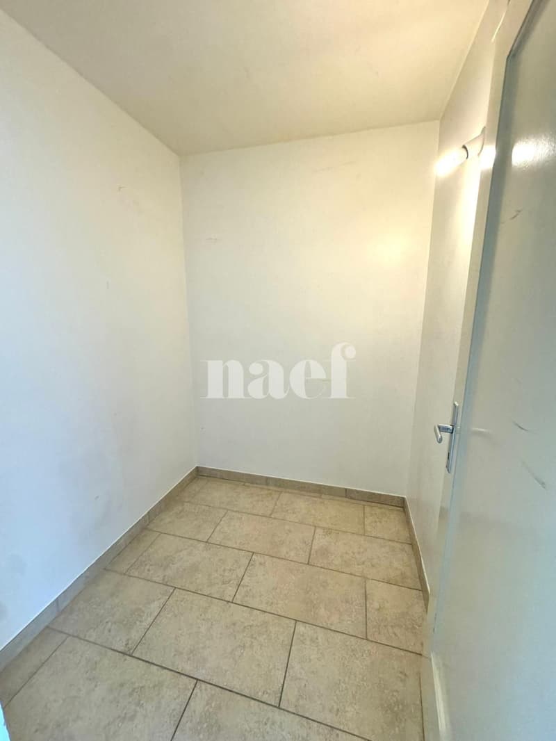 Appartement de 2.5 pièces au 4ème étage (7)