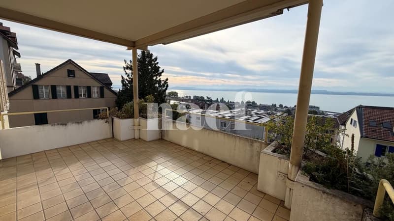 Joli appartement situé dans le haut de la Ville. (8)