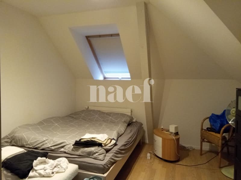 Appartement de 2 pièces au dernier étage - proche Maladière à Neuchâtel (2)