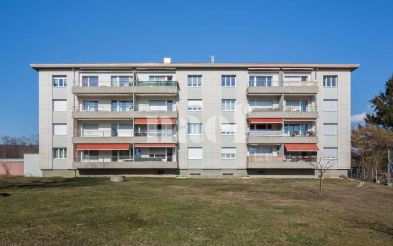 Appartement 4 pièces au premier étage (1)