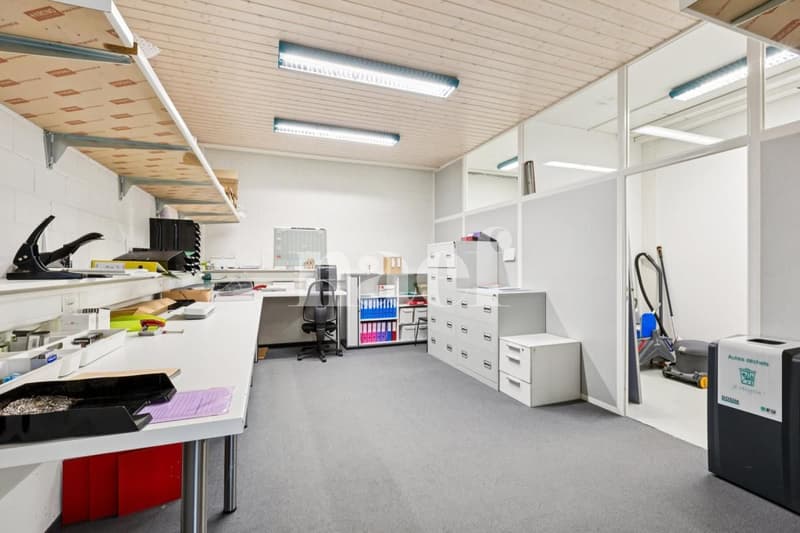 Nouveaux bureaux disponibles de 281 m2 (5)